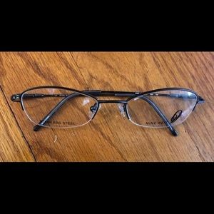 Nine West eye glasses (unisex)
